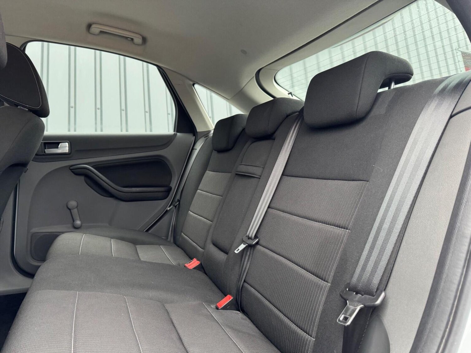 Used Ford Focus 2011 for sale - 77610016: Photo 30