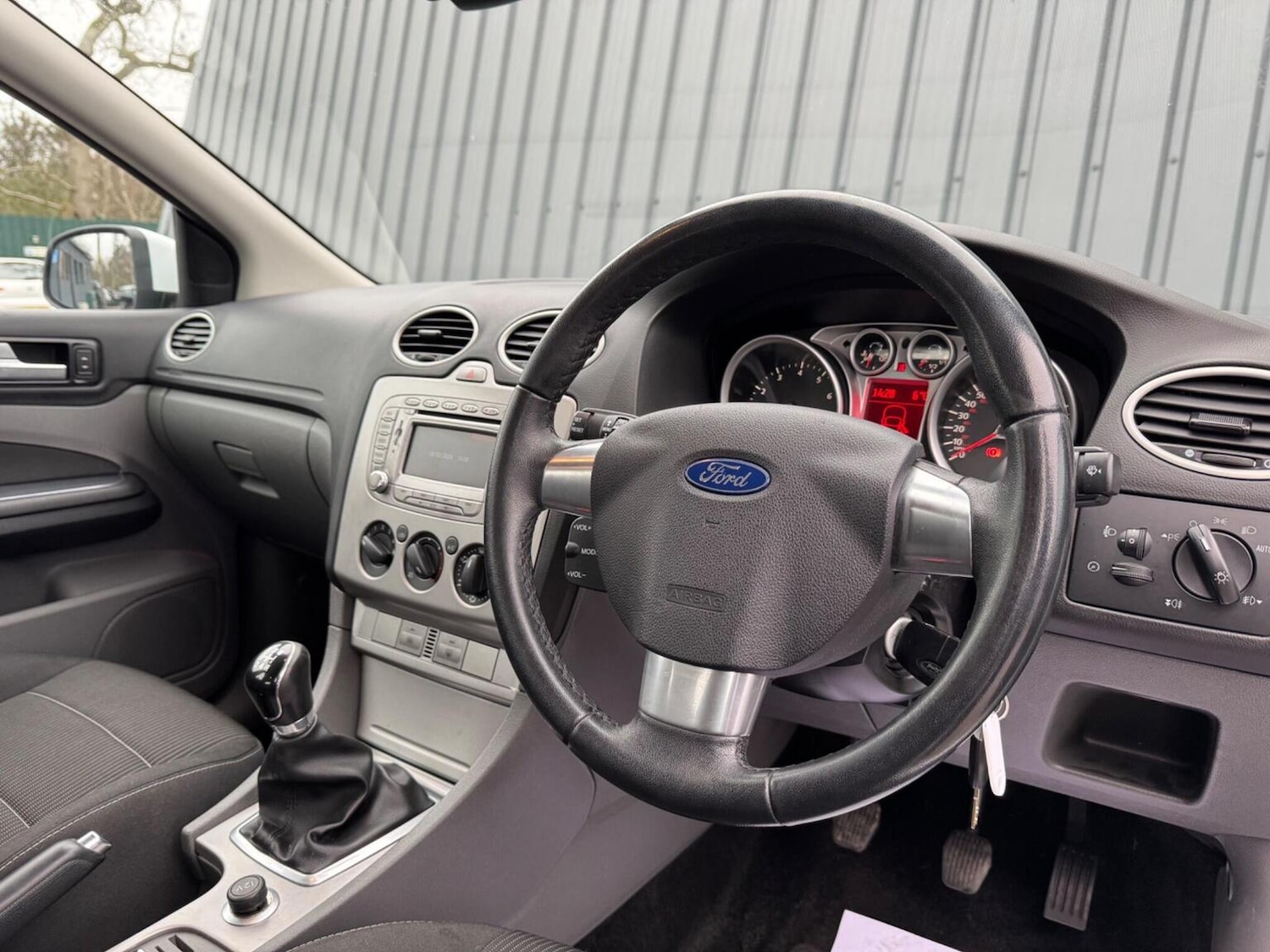 Used Ford Focus 2011 for sale - 77610016: Photo 36