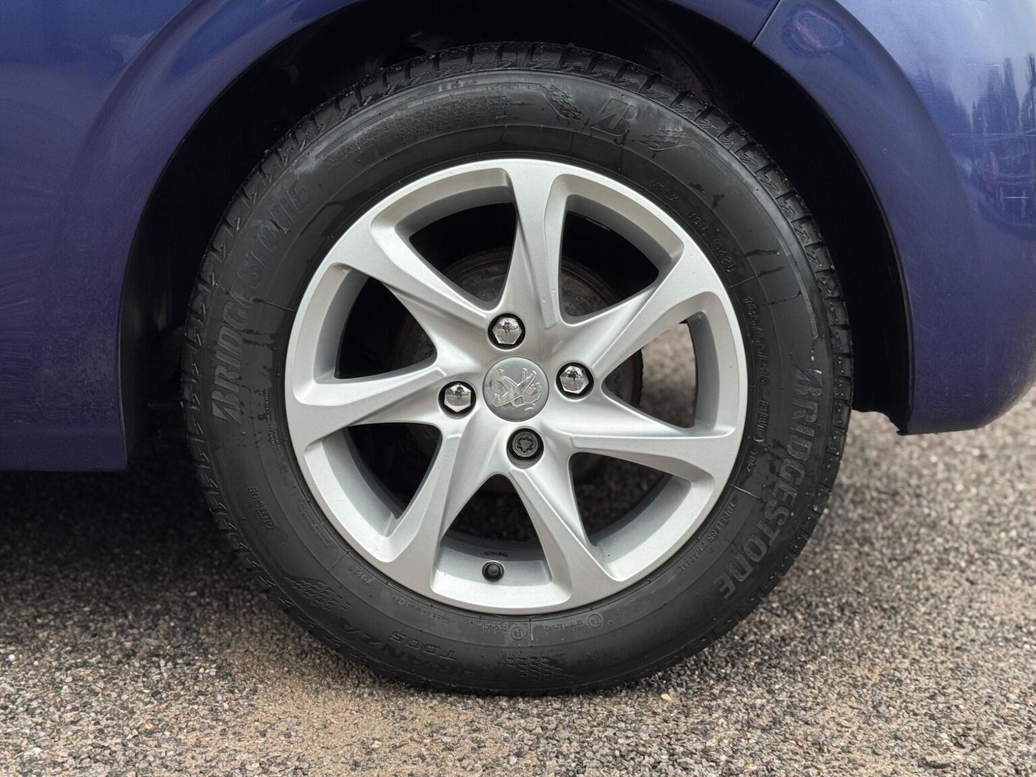 Used Peugeot 208 2013 for sale - 77508575: Photo 17