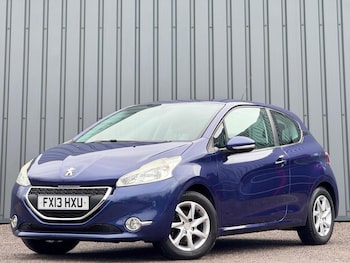 Used Peugeot 208 2013 for sale - 77508575: Photo