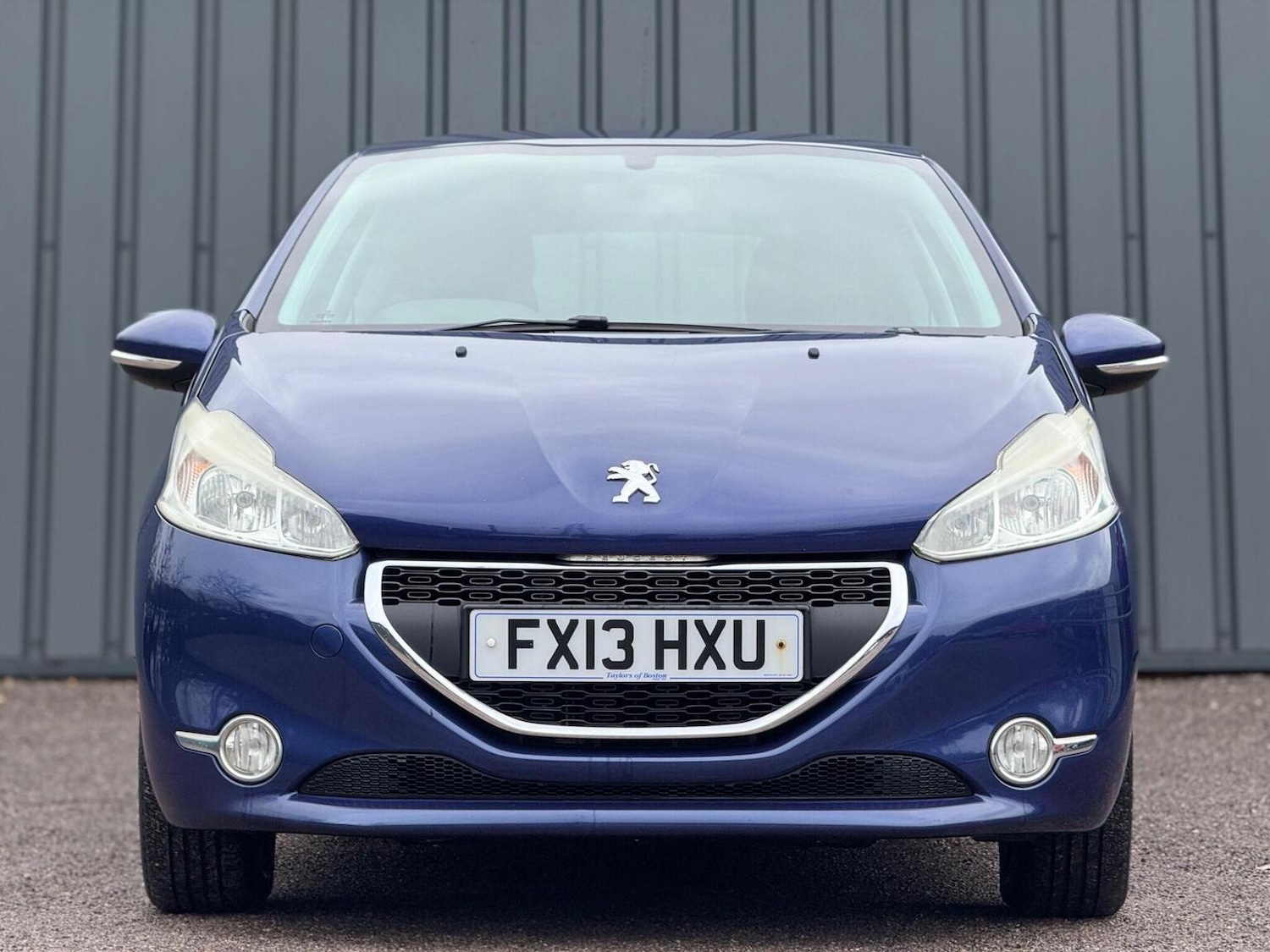 Used Peugeot 208 2013 for sale - 77508575: Photo 4