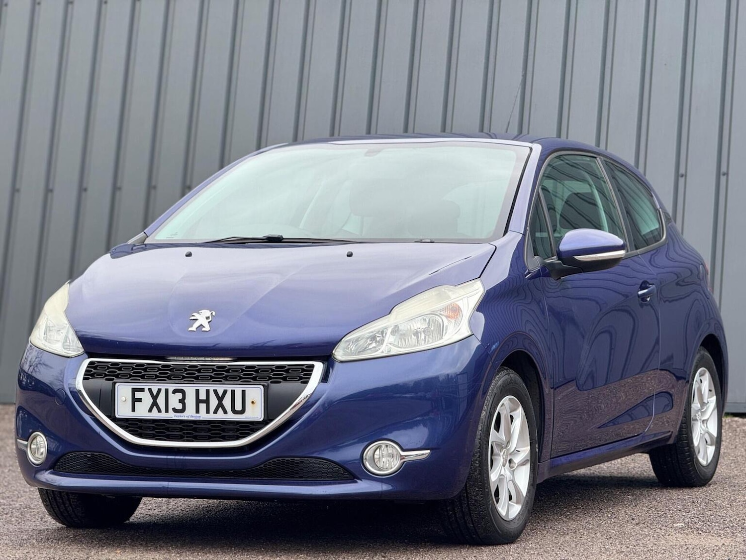 Used Peugeot 208 2013 for sale - 77508575: Photo 5