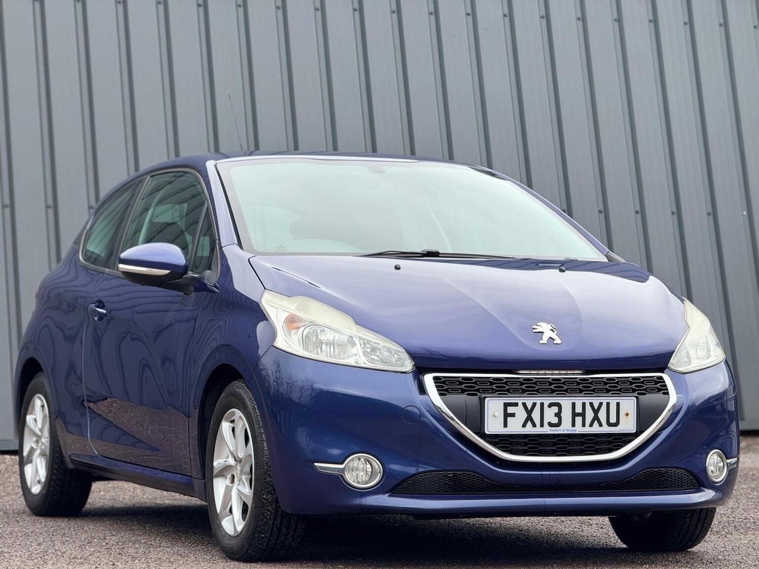 Used Peugeot 208 2013 for sale - 77508575: Photo 6