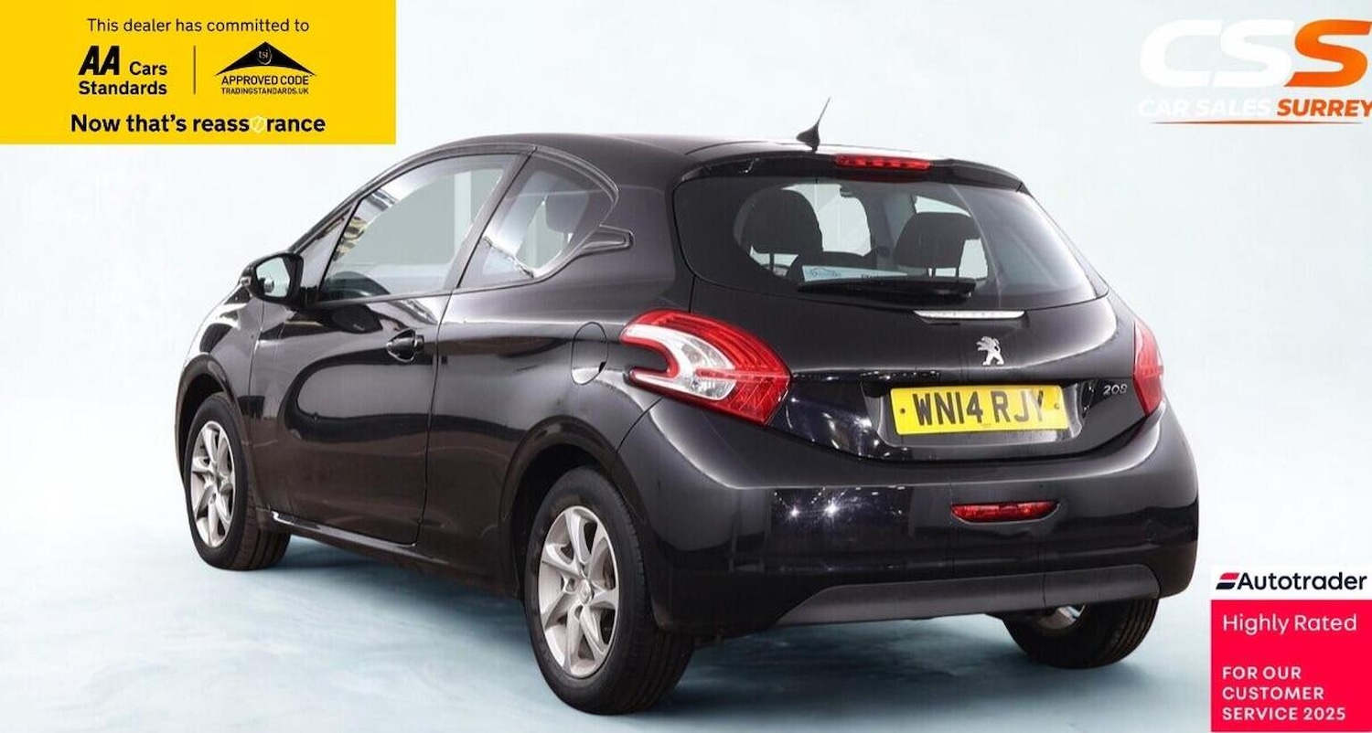 Used Peugeot 208 2014 for sale - 77638616: Photo 2