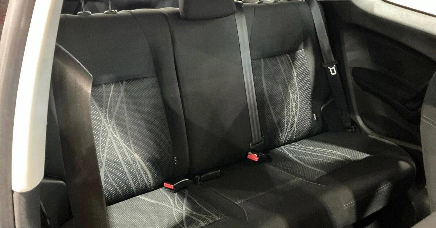 Used Peugeot 208 2014 for sale - 77638616: Photo 3