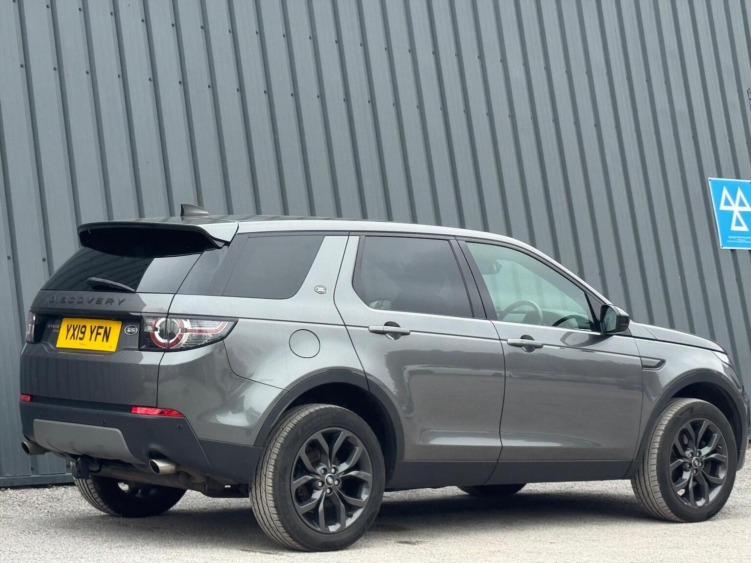 Used Land Rover Discovery Sport 2019 for sale - 77851441: Photo 11