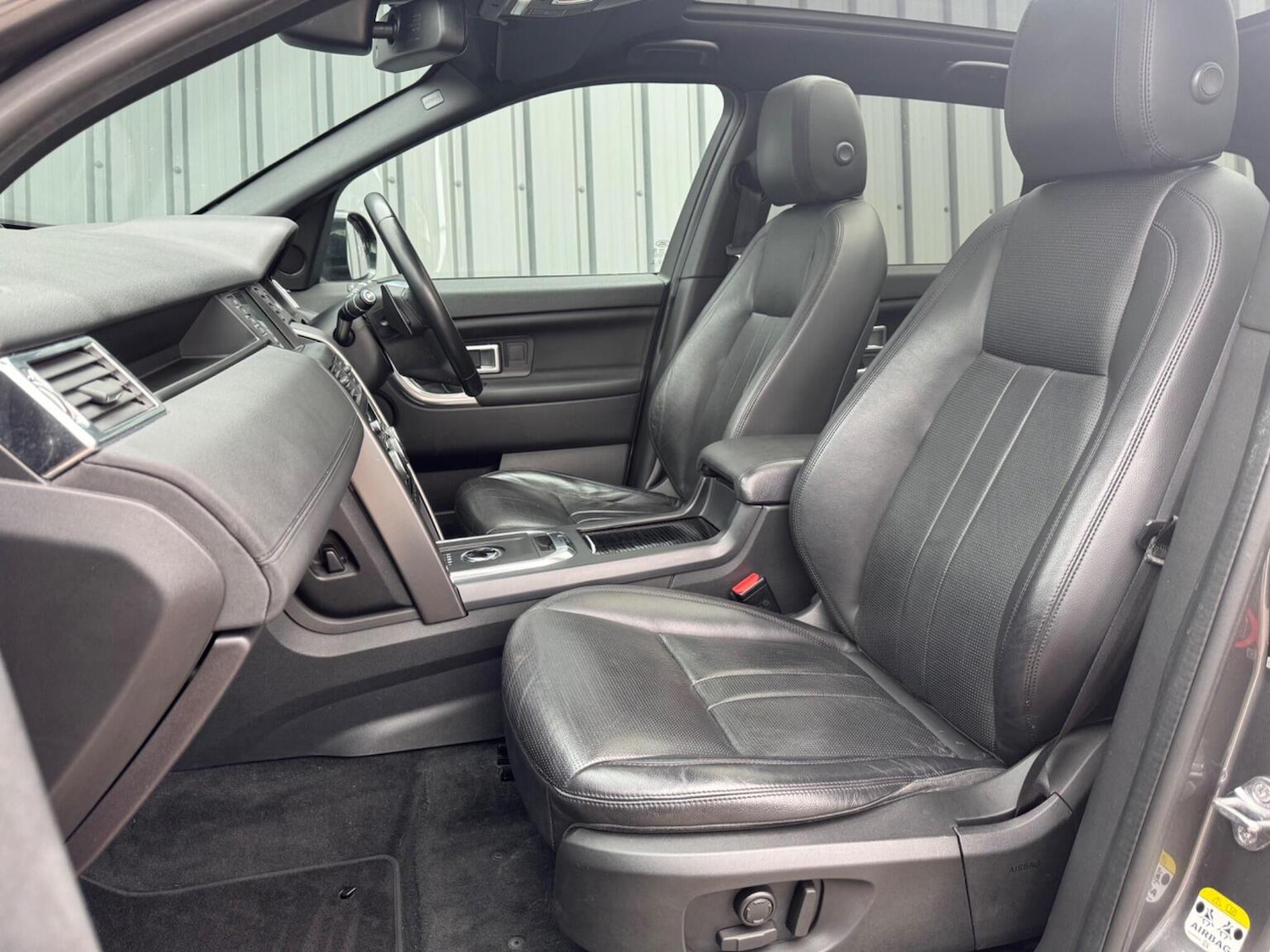 Used Land Rover Discovery Sport 2019 for sale - 77851441: Photo 16