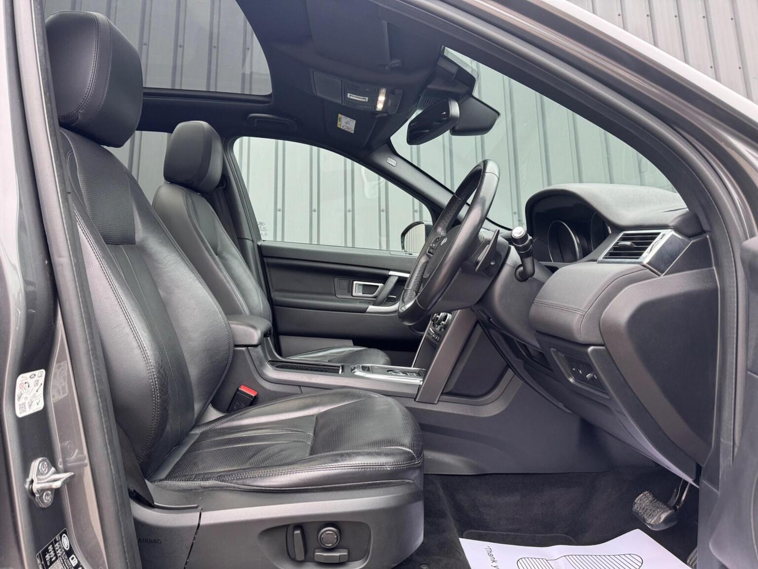 Used Land Rover Discovery Sport 2019 for sale - 77851441: Photo 2