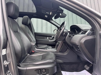 Used Land Rover Discovery Sport 2019 for sale - 77851441: Photo