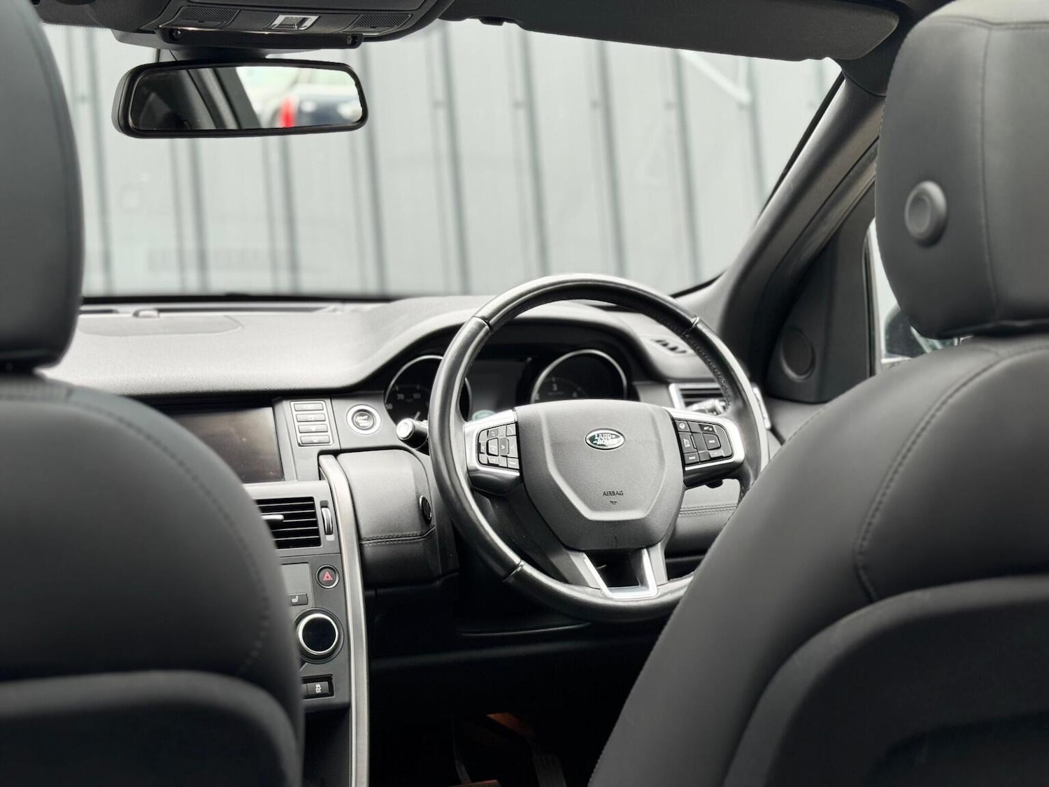 Used Land Rover Discovery Sport 2019 for sale - 77851441: Photo 36