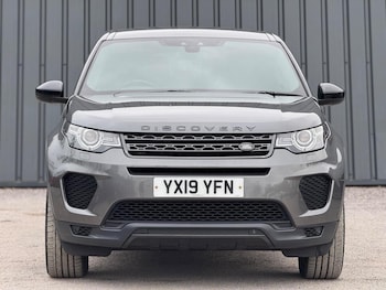 Used Land Rover Discovery Sport 2019 for sale - 77851441: Photo