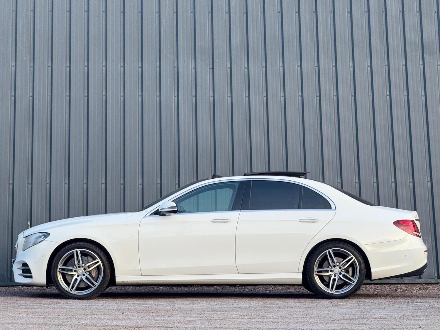 Used Mercedes-Benz E Class 2016 for sale - 77207205: Photo 10