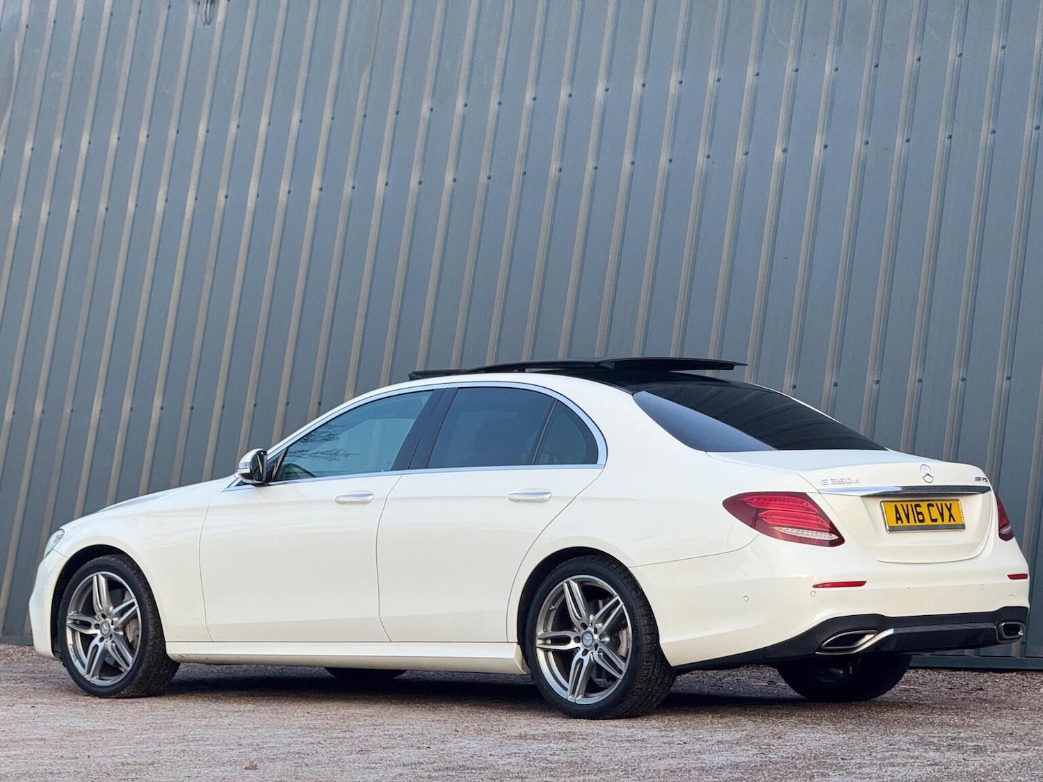 Used Mercedes-Benz E Class 2016 for sale - 77207205: Photo 12