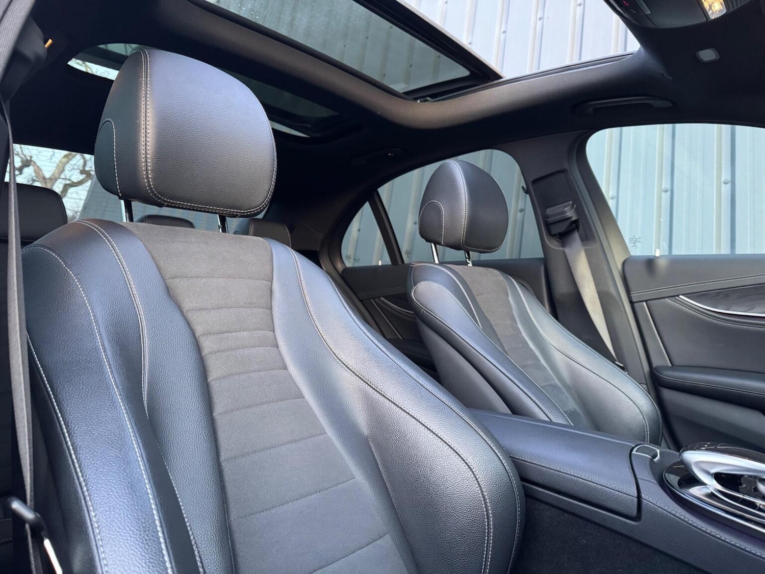 Used Mercedes-Benz E Class 2016 for sale - 77207205: Photo 26