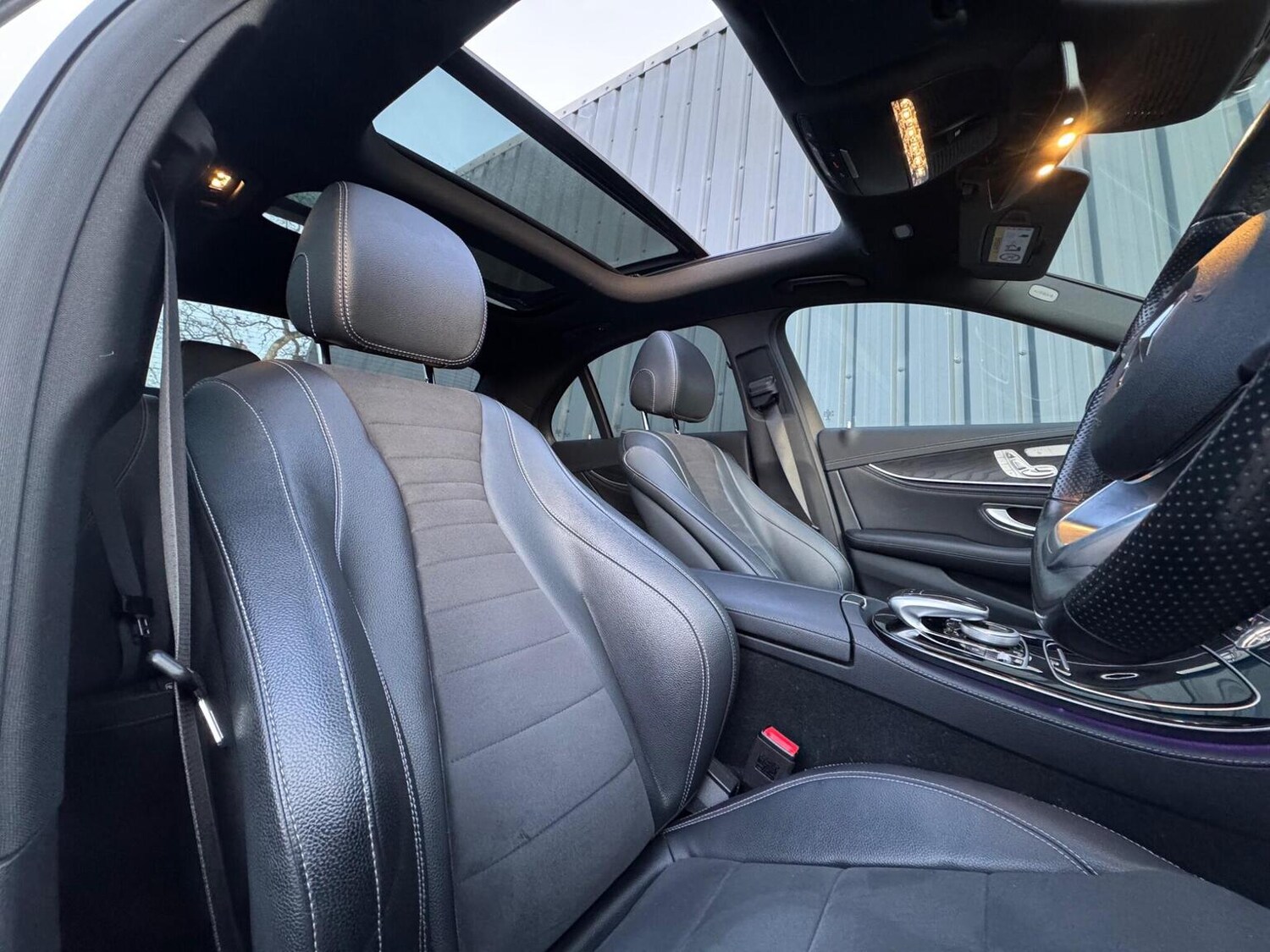 Used Mercedes-Benz E Class 2016 for sale - 77207205: Photo 27