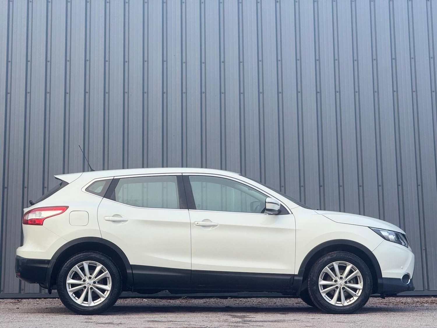 Used Nissan Qashqai 2016 for sale - 77207203: Photo 10