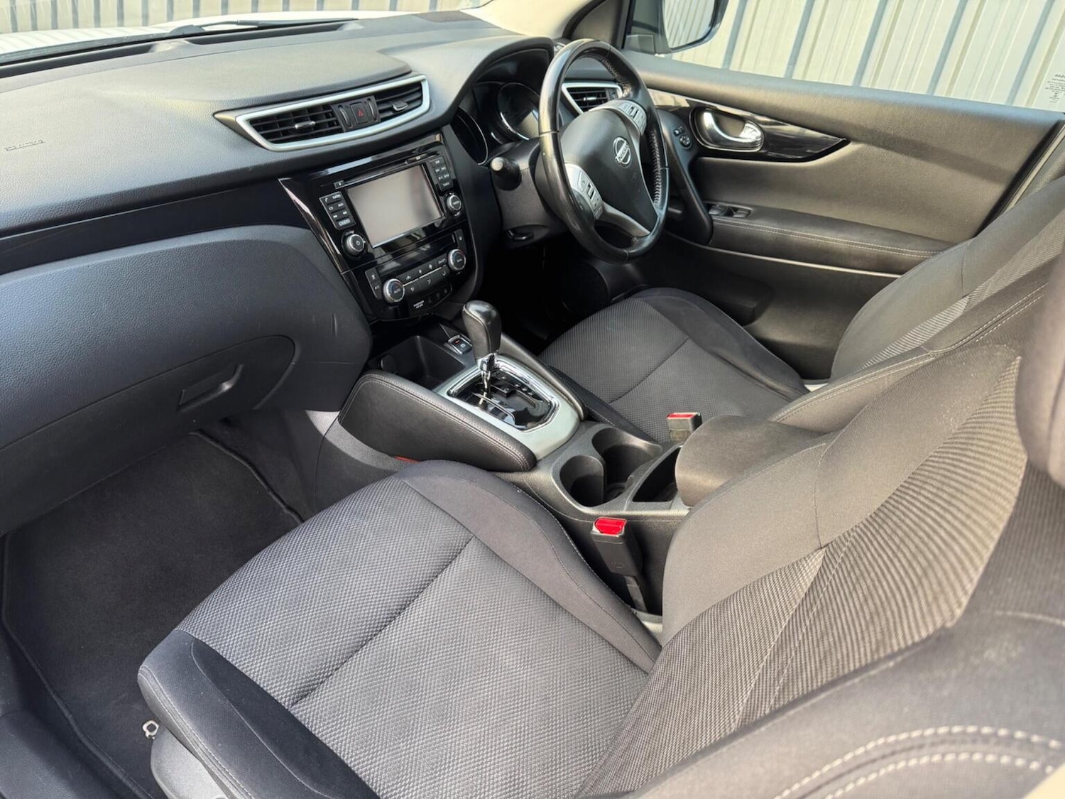 Used Nissan Qashqai 2016 for sale - 77207203: Photo 26