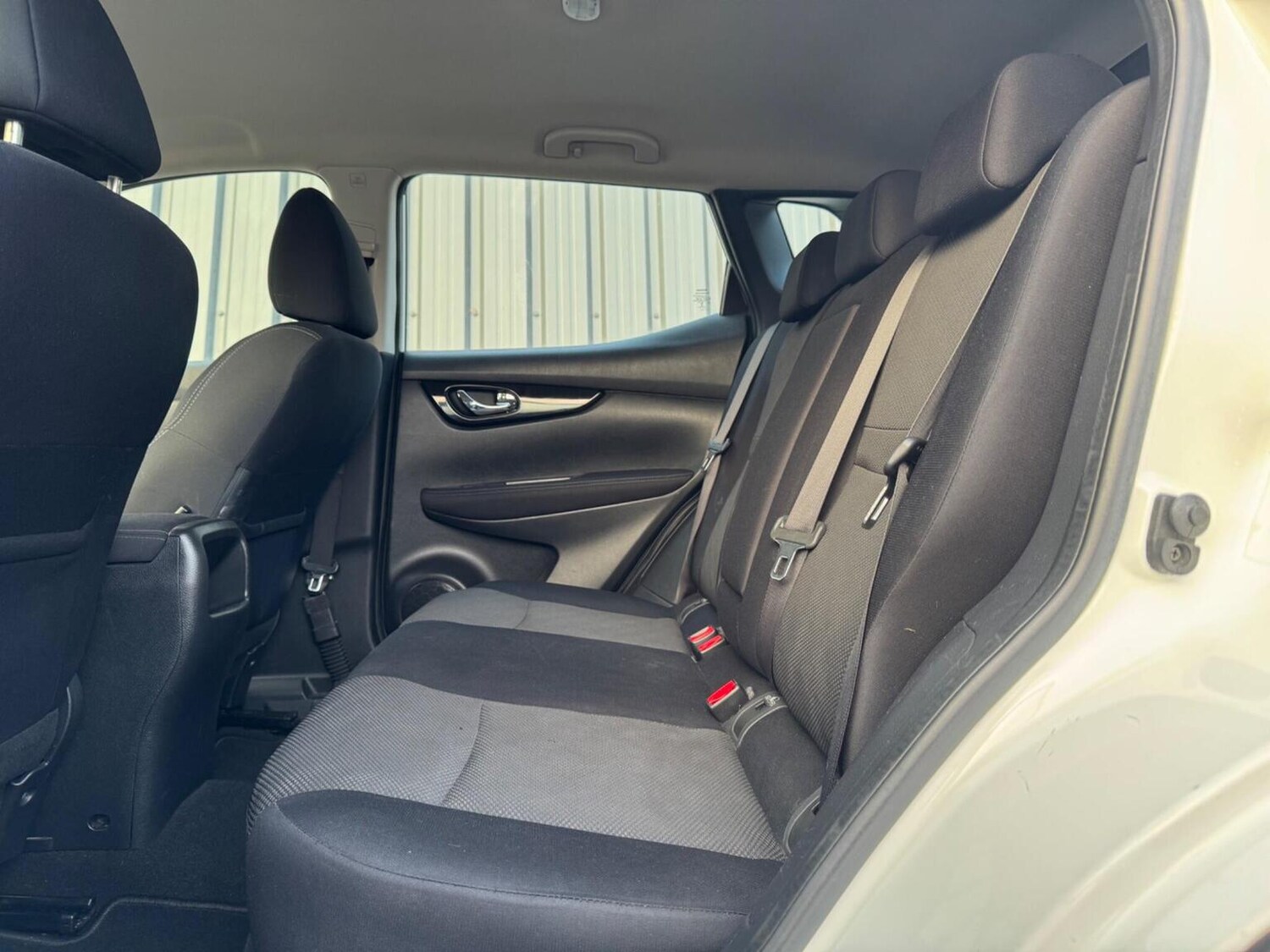 Used Nissan Qashqai 2016 for sale - 77207203: Photo 31