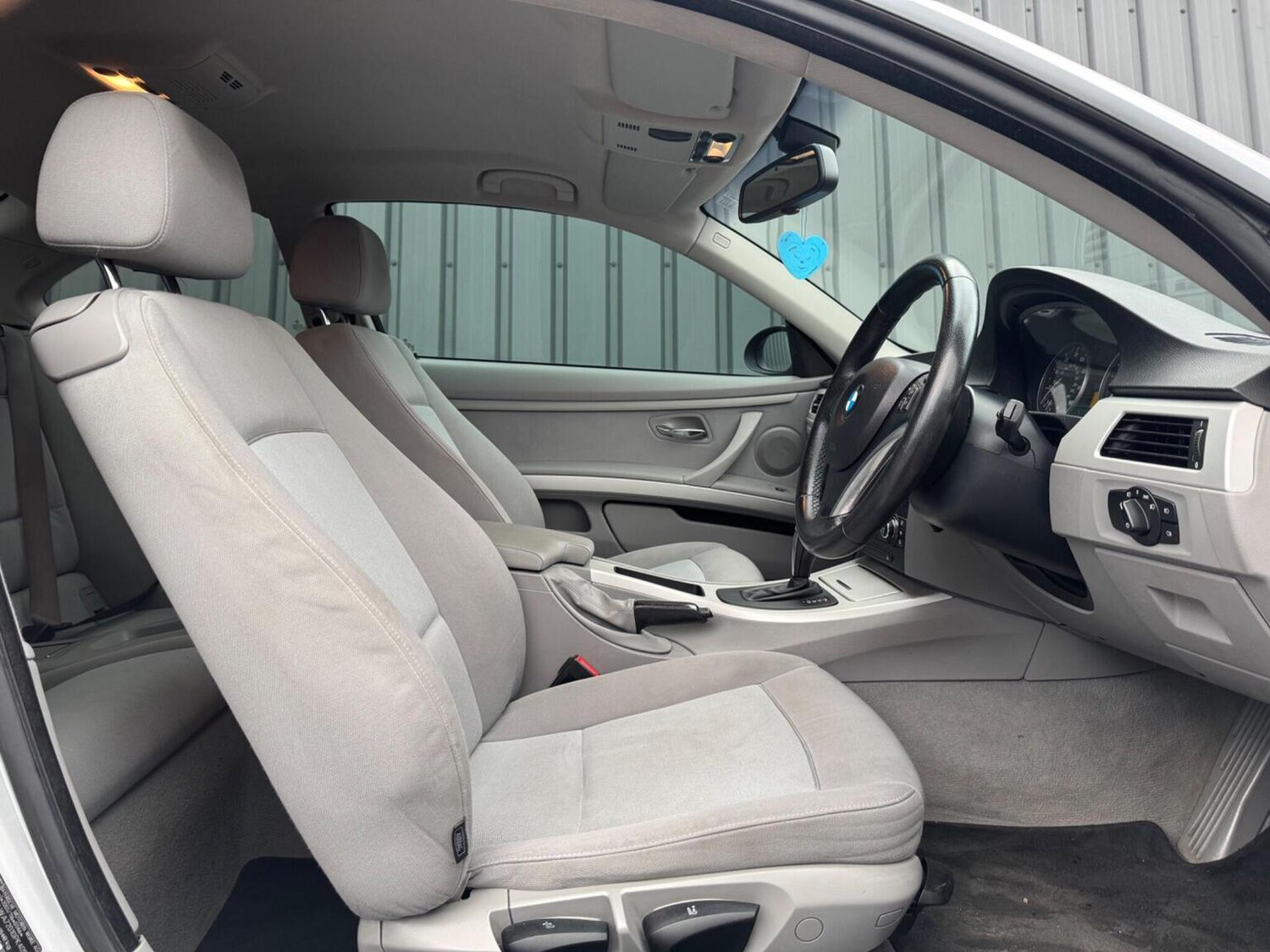 Used BMW 3 Series 2009 for sale - 77207140: Photo 17