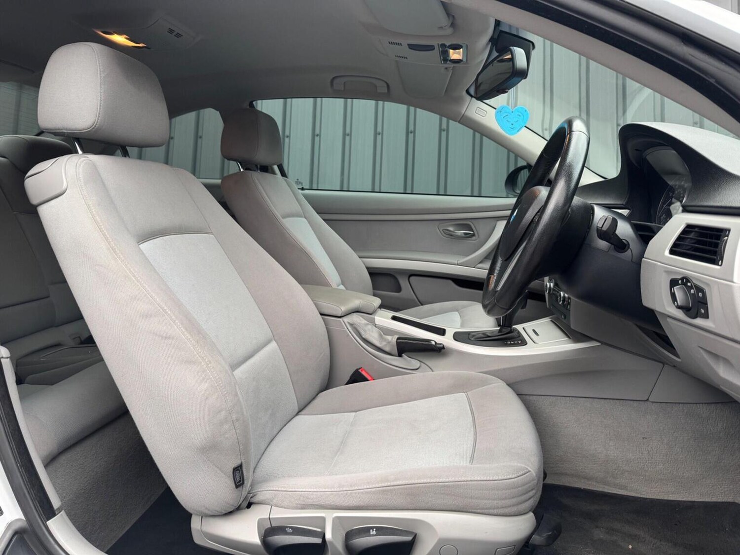 Used BMW 3 Series 2009 for sale - 77207140: Photo 19