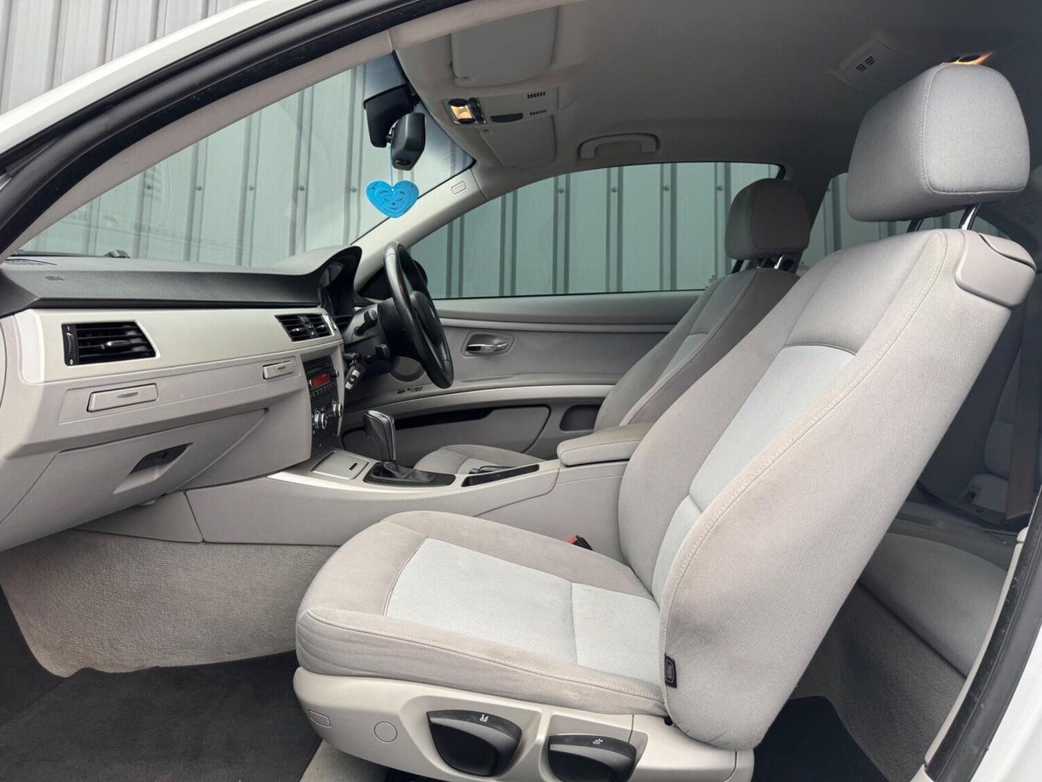 Used BMW 3 Series 2009 for sale - 77207140: Photo 20