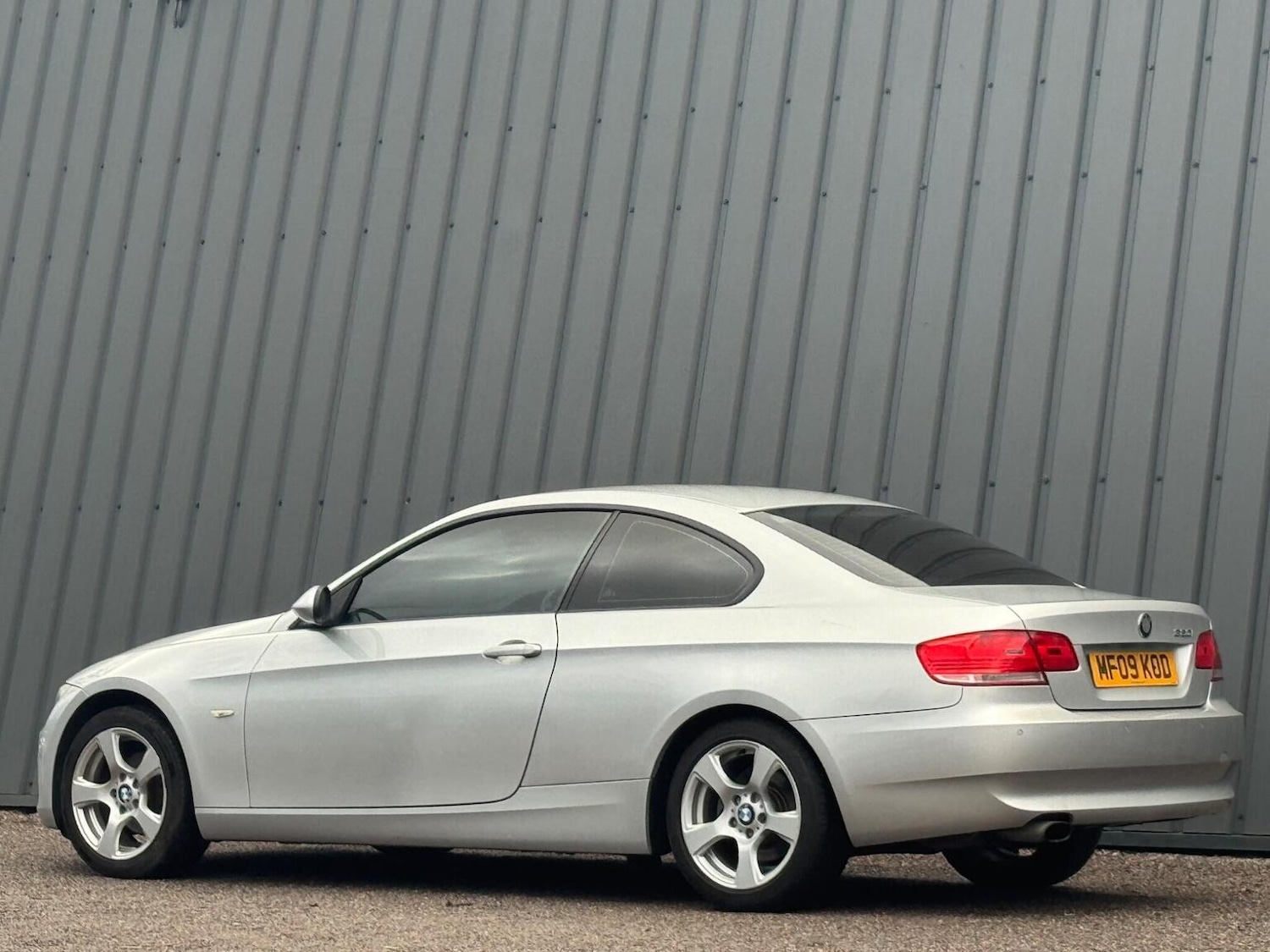 Used BMW 3 Series 2009 for sale - 77207140: Photo 9