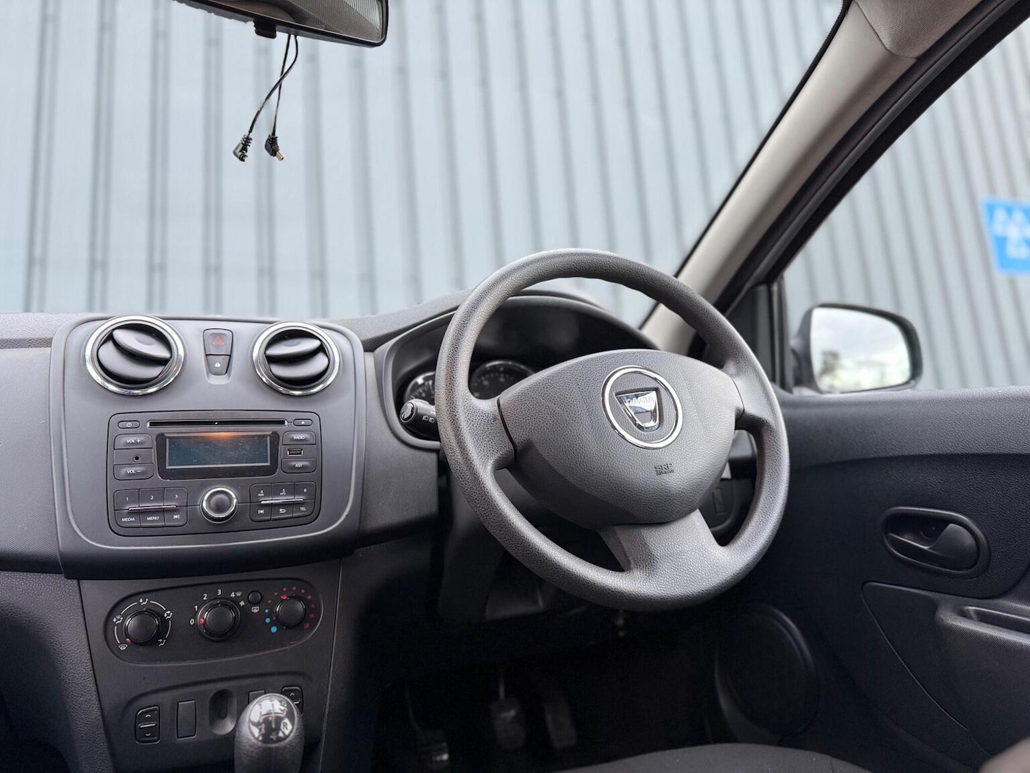 Used Dacia Sandero 2016 for sale - 77398338: Photo 2