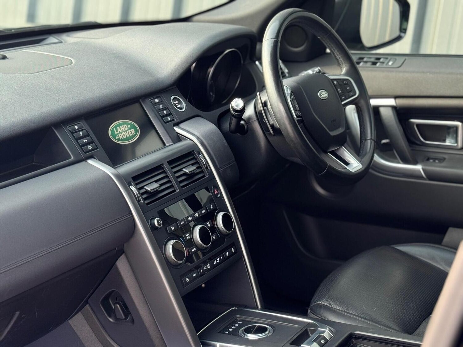 Used Land Rover Discovery Sport 2019 for sale - 77991792: Photo 18