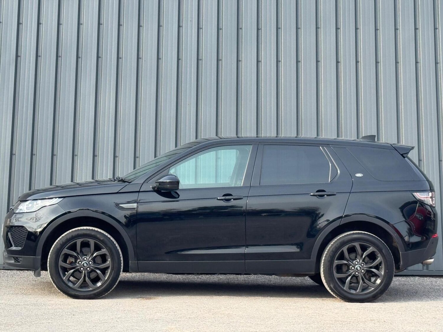 Used Land Rover Discovery Sport 2019 for sale - 77991792: Photo 5