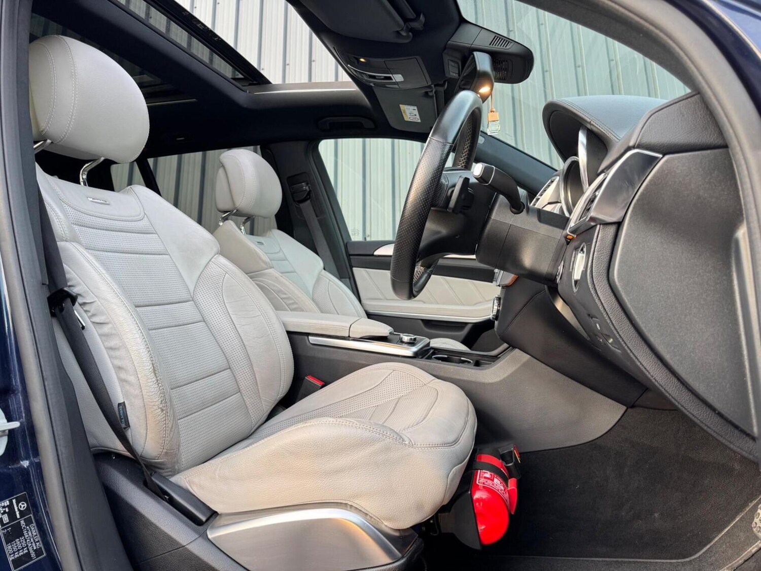 Used Mercedes-Benz GL Class 2014 for sale - 77207131: Photo 16