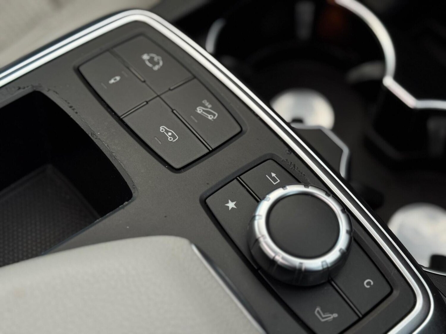 Used Mercedes-Benz GL Class 2014 for sale - 77207131: Photo 45