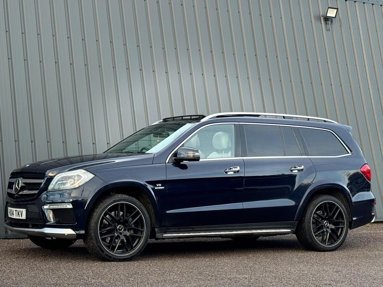 Used Mercedes-Benz GL Class 2014 for sale - 77207131: Photo 6