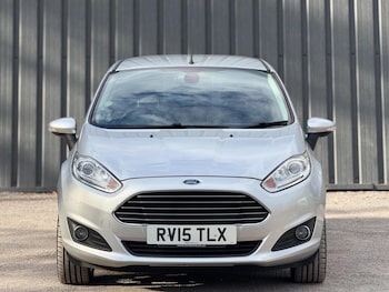 Used Ford Fiesta 2015 for sale - 79600282: Photo