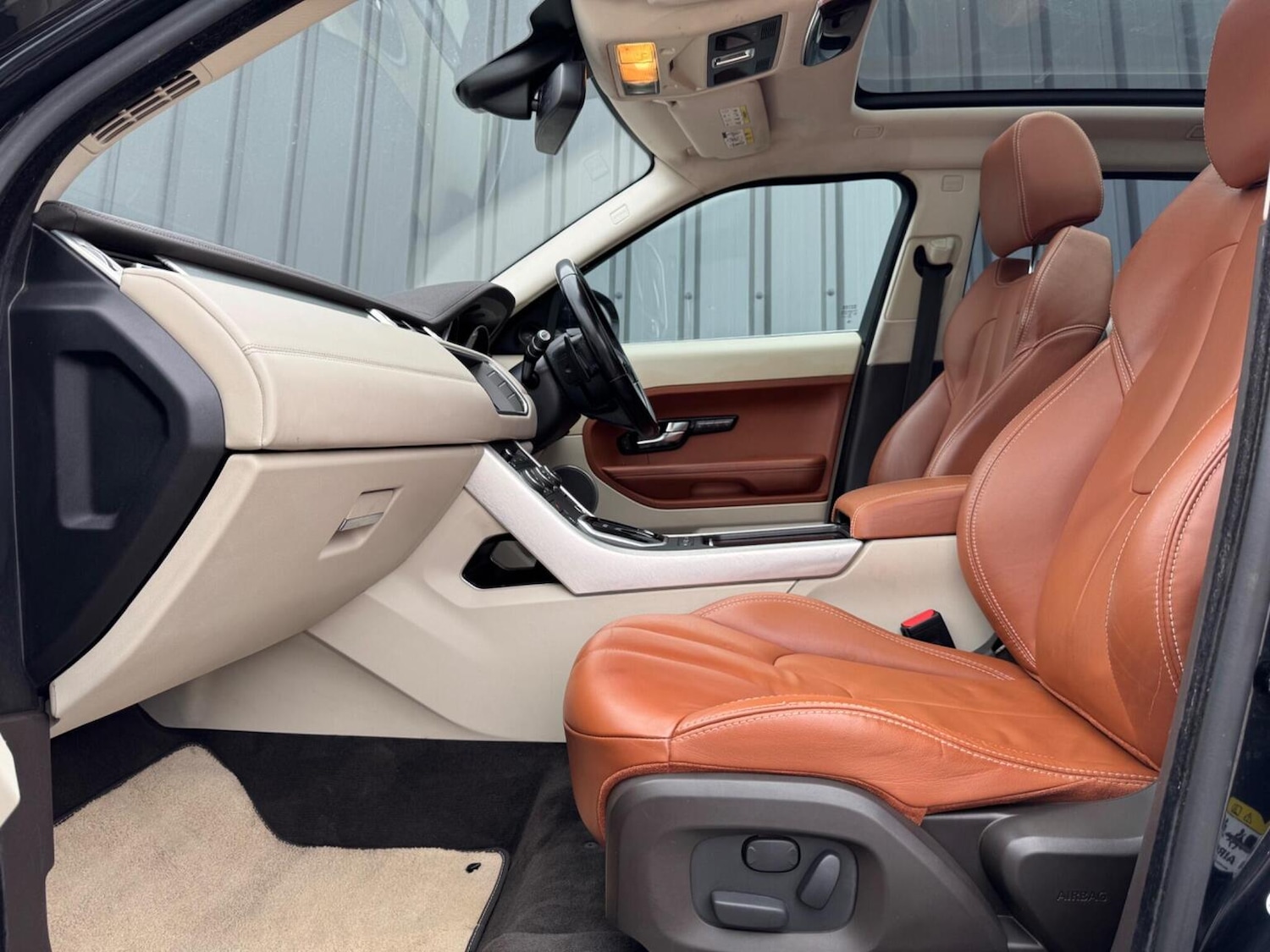 Used Land Rover Range Rover Evoque 2011 for sale - 78098148: Photo 17