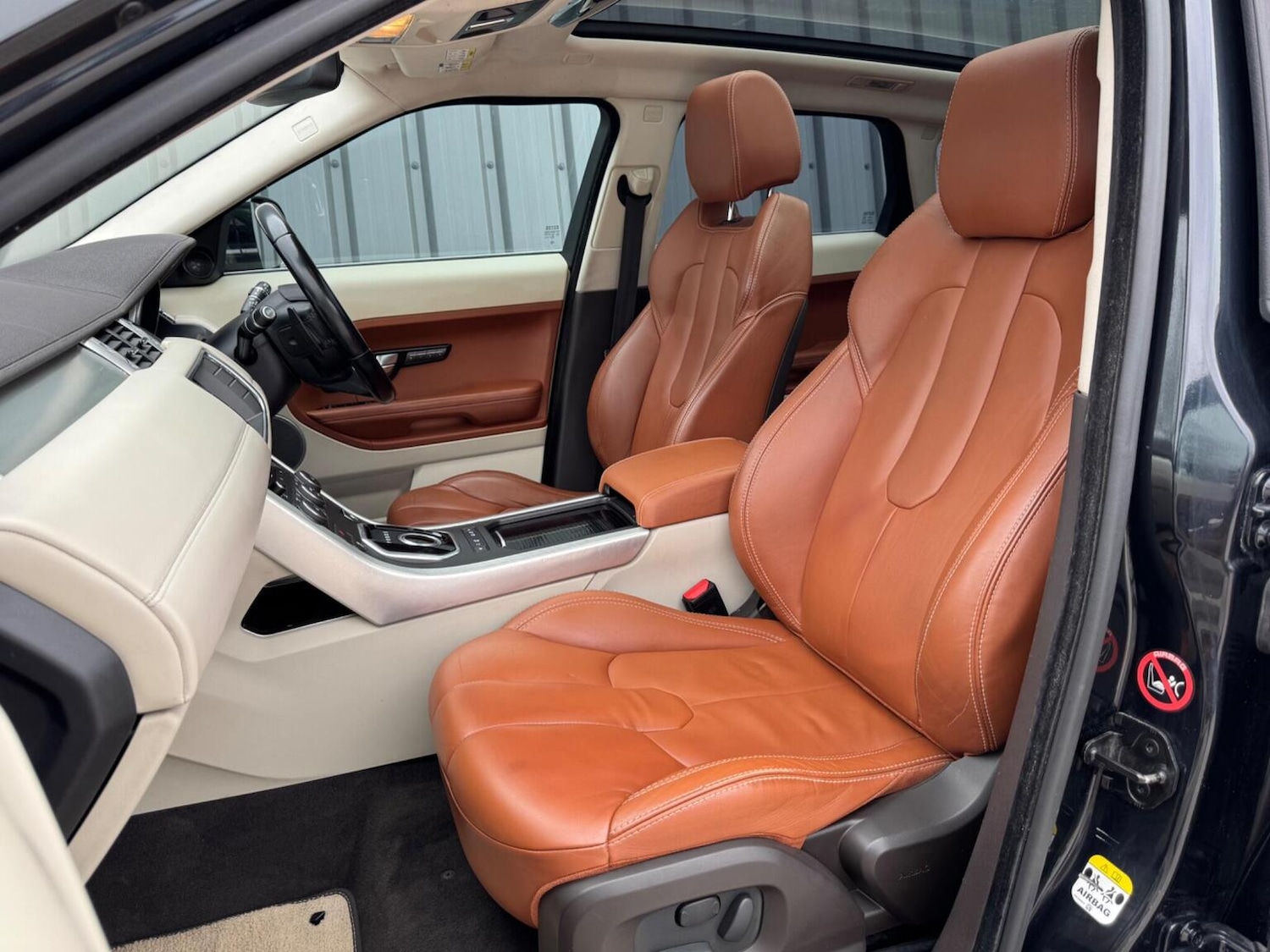 Used Land Rover Range Rover Evoque 2011 for sale - 78098148: Photo 18