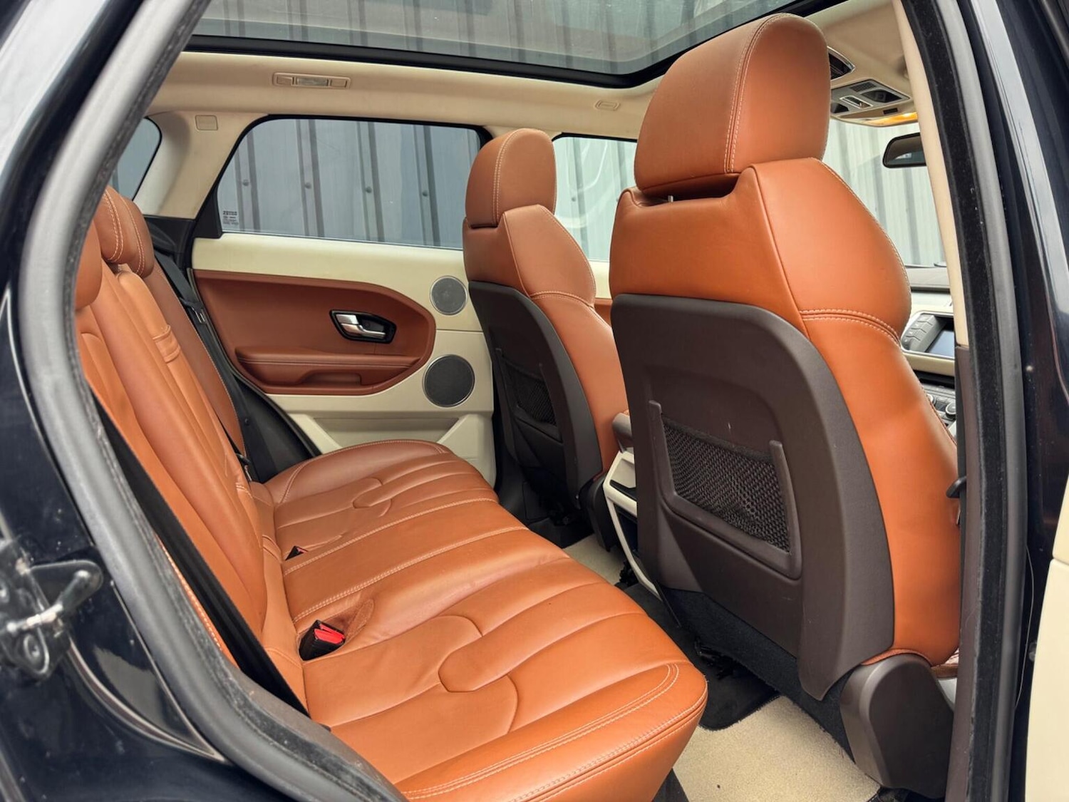 Used Land Rover Range Rover Evoque 2011 for sale - 78098148: Photo 24