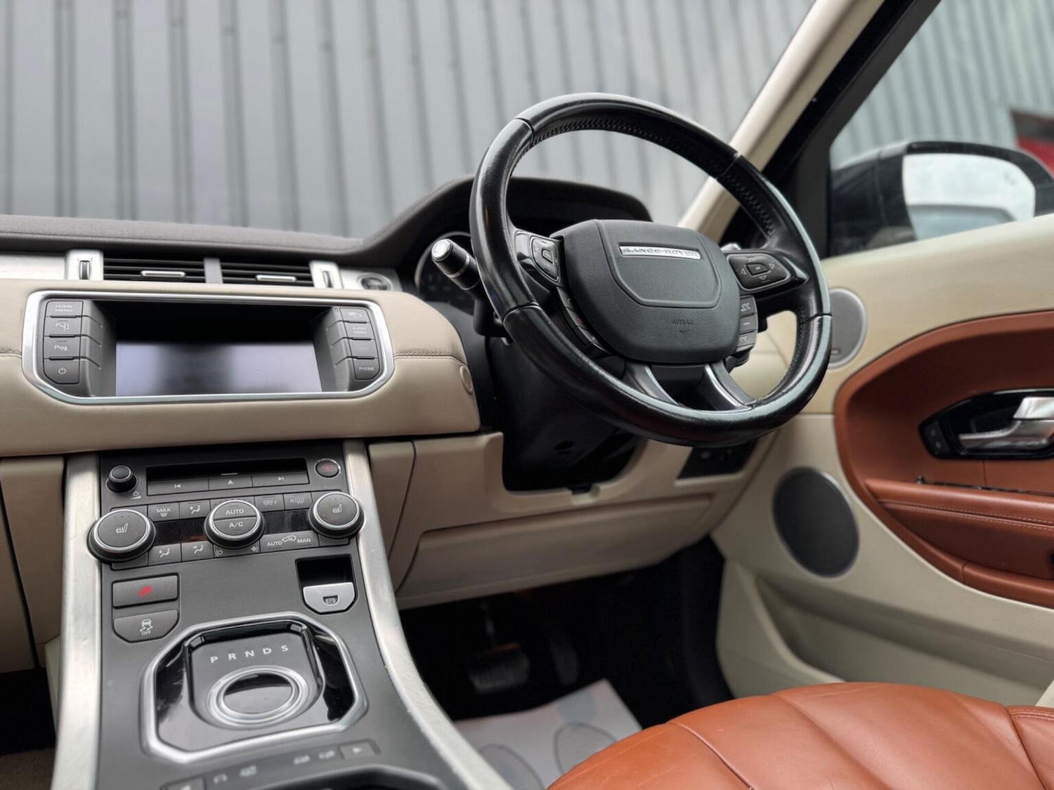 Used Land Rover Range Rover Evoque 2011 for sale - 78098148: Photo 36