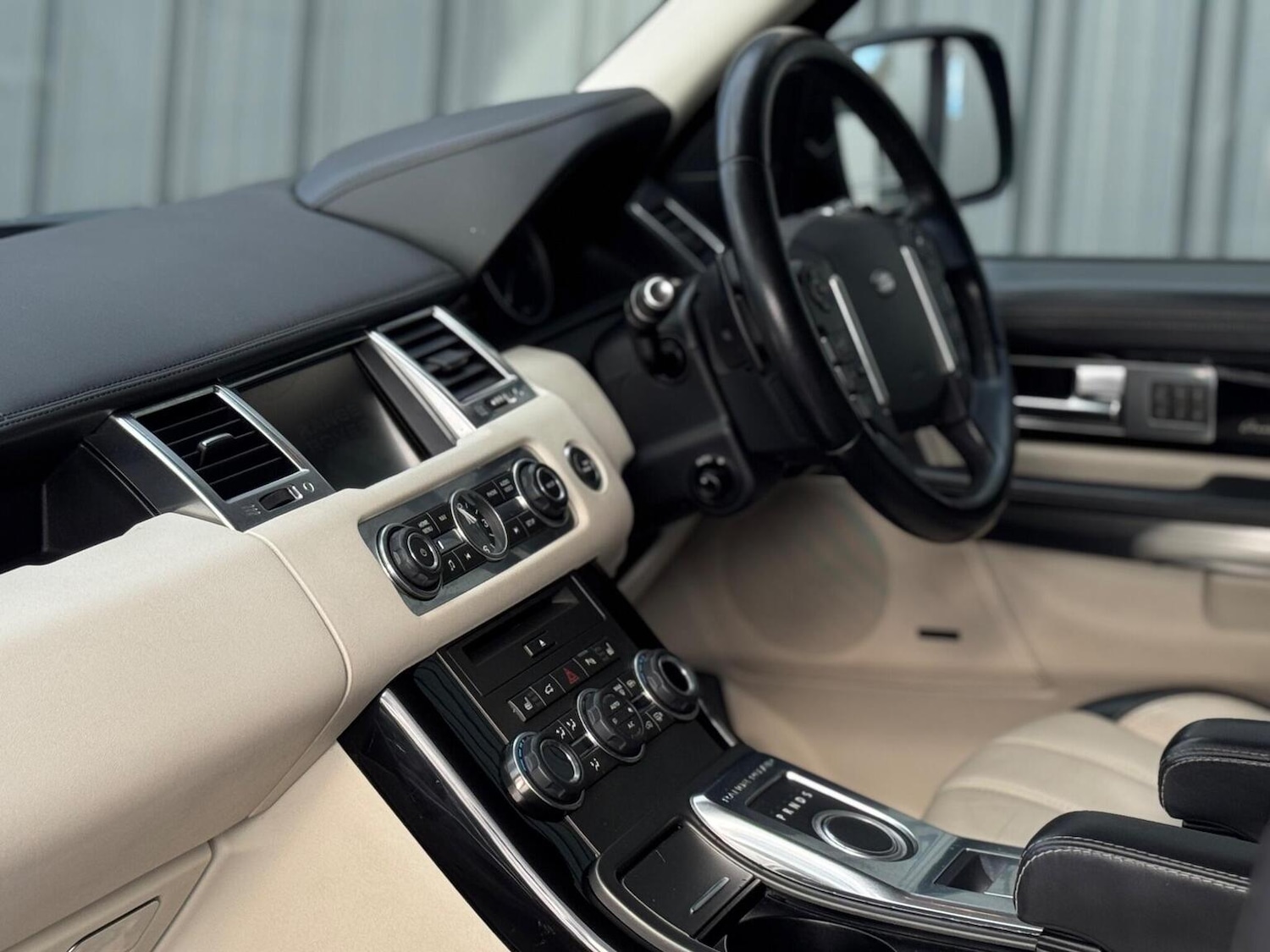 Used Land Rover Range Rover Sport 2012 for sale - 77707195: Photo 23