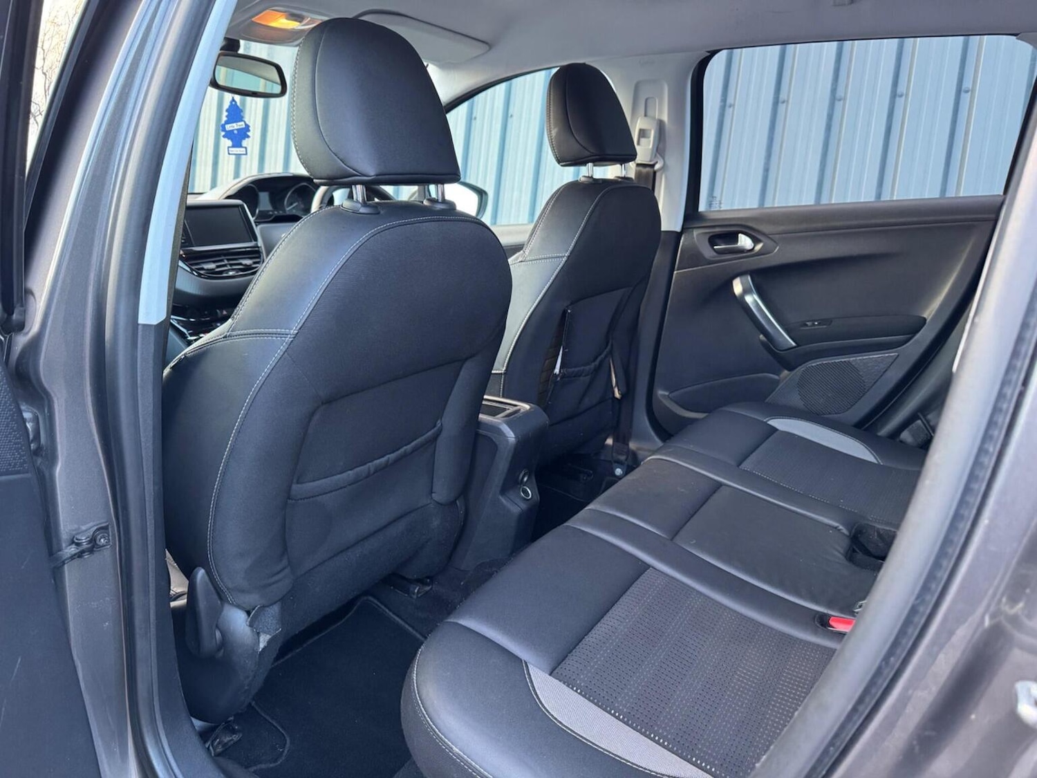 Used Peugeot 2008 2017 for sale - 77400060: Photo 19