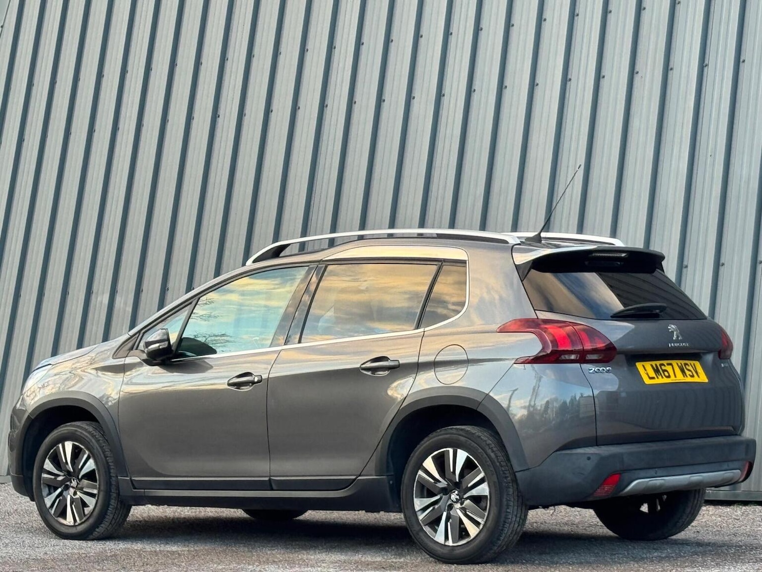 Used Peugeot 2008 2017 for sale - 77400060: Photo 8