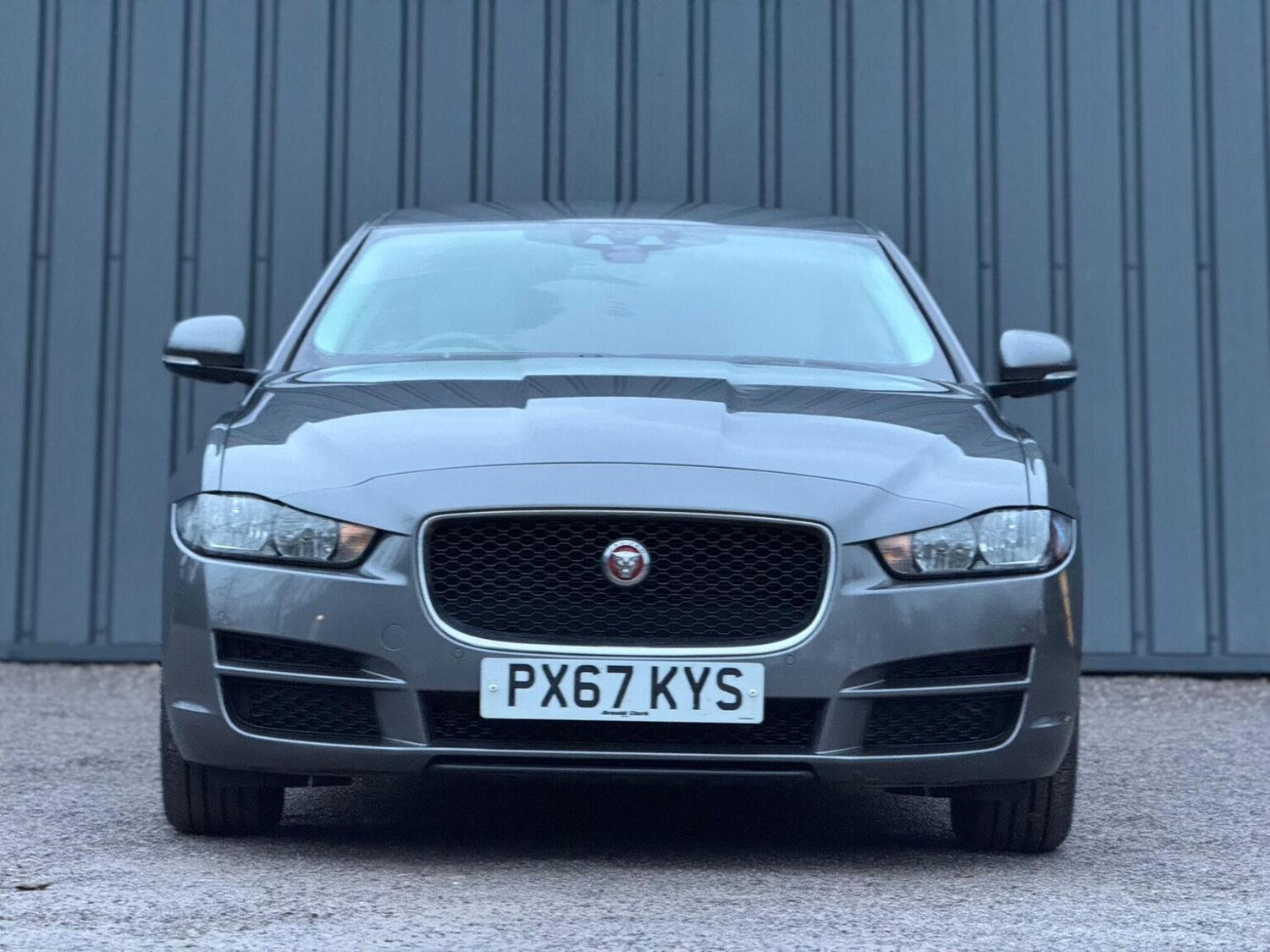 Used Jaguar XE 2017 for sale - 77207138: Photo 16