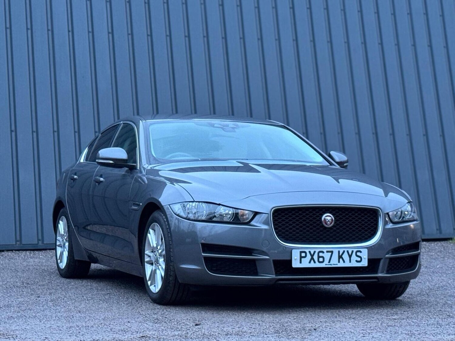 Used Jaguar XE 2017 for sale - 77207138: Photo 18
