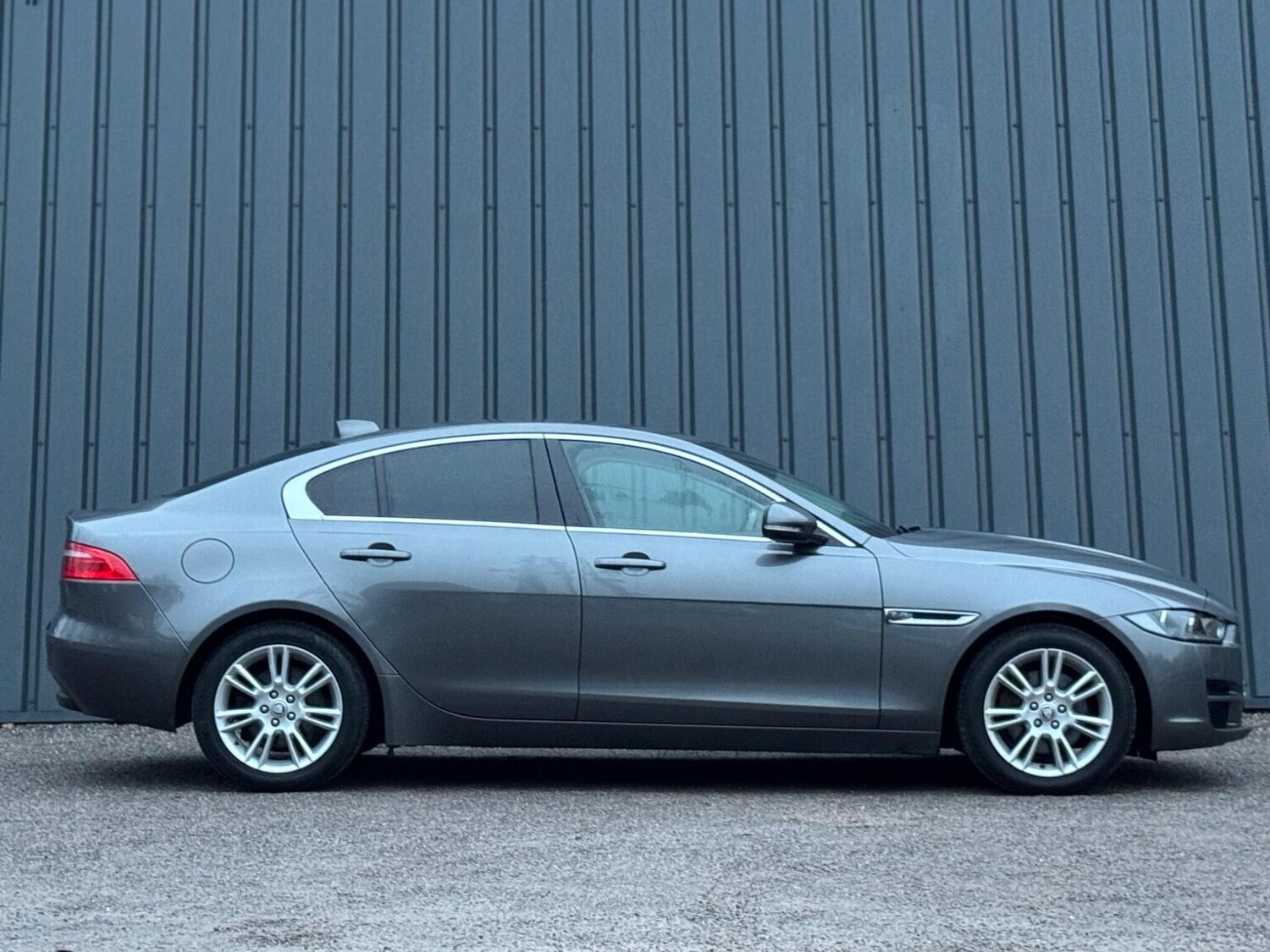 Used Jaguar XE 2017 for sale - 77207138: Photo 19