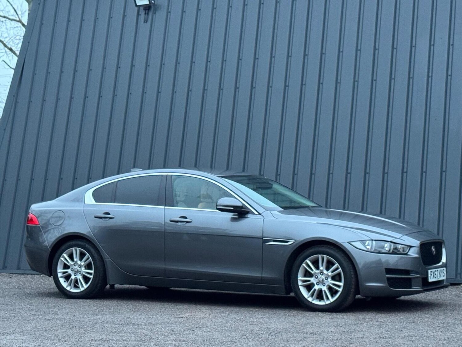 Used Jaguar XE 2017 for sale - 77207138: Photo 20