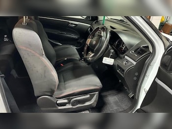 Used Suzuki Swift 2014 for sale - 79611204: Photo