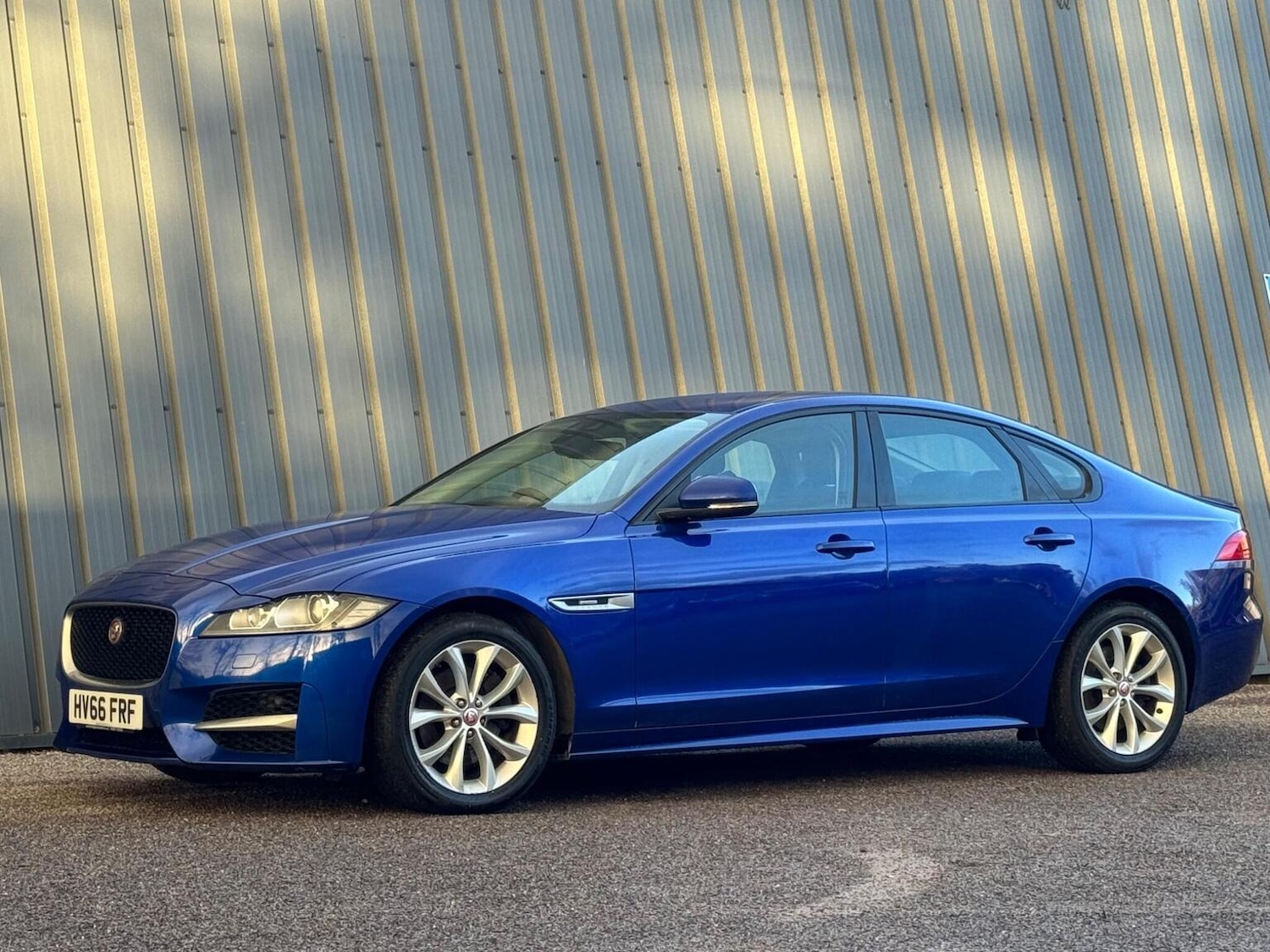 Used Jaguar XF 2016 for sale - 77213378: Photo 10