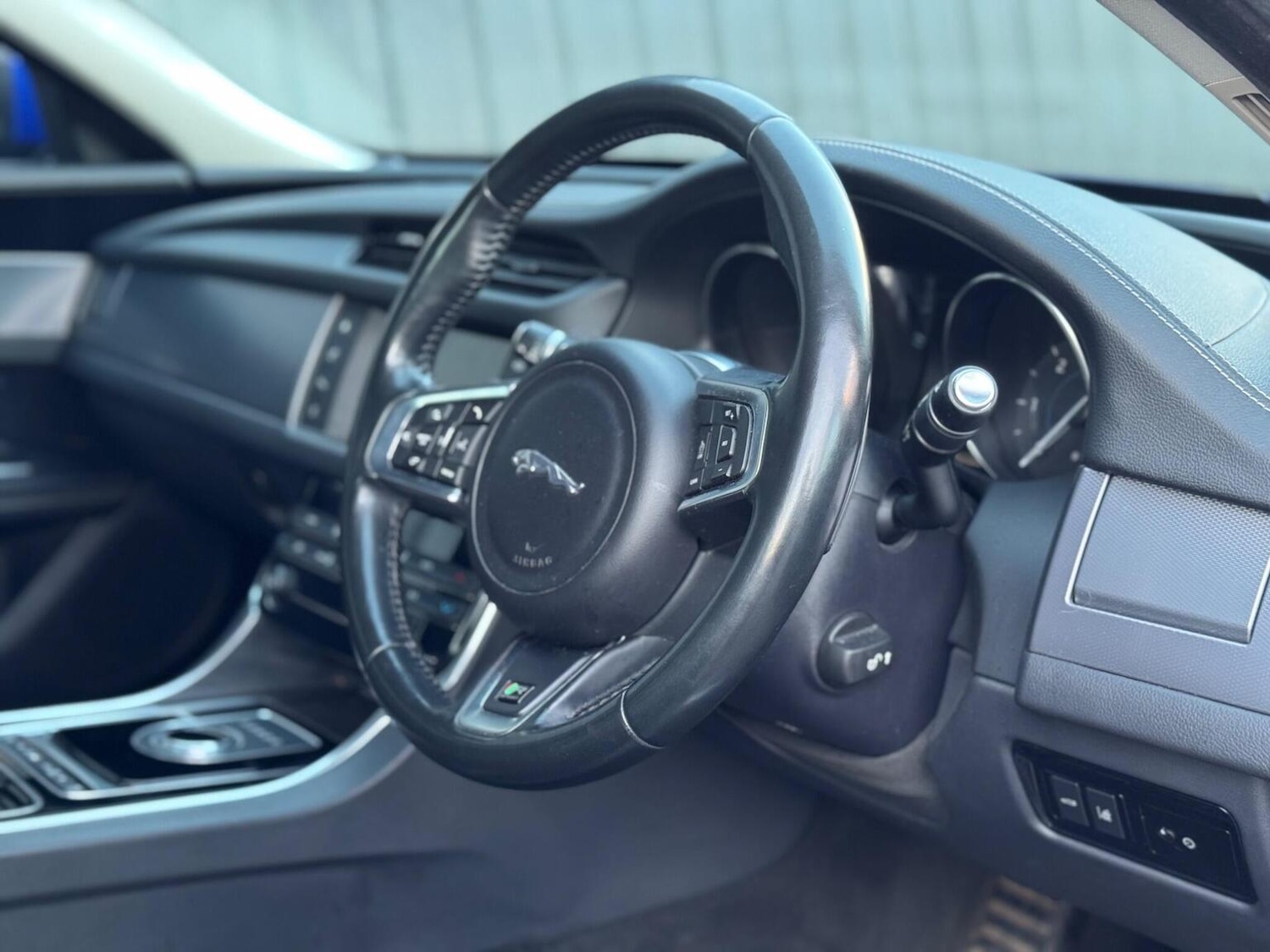 Used Jaguar XF 2016 for sale - 77213378: Photo 15