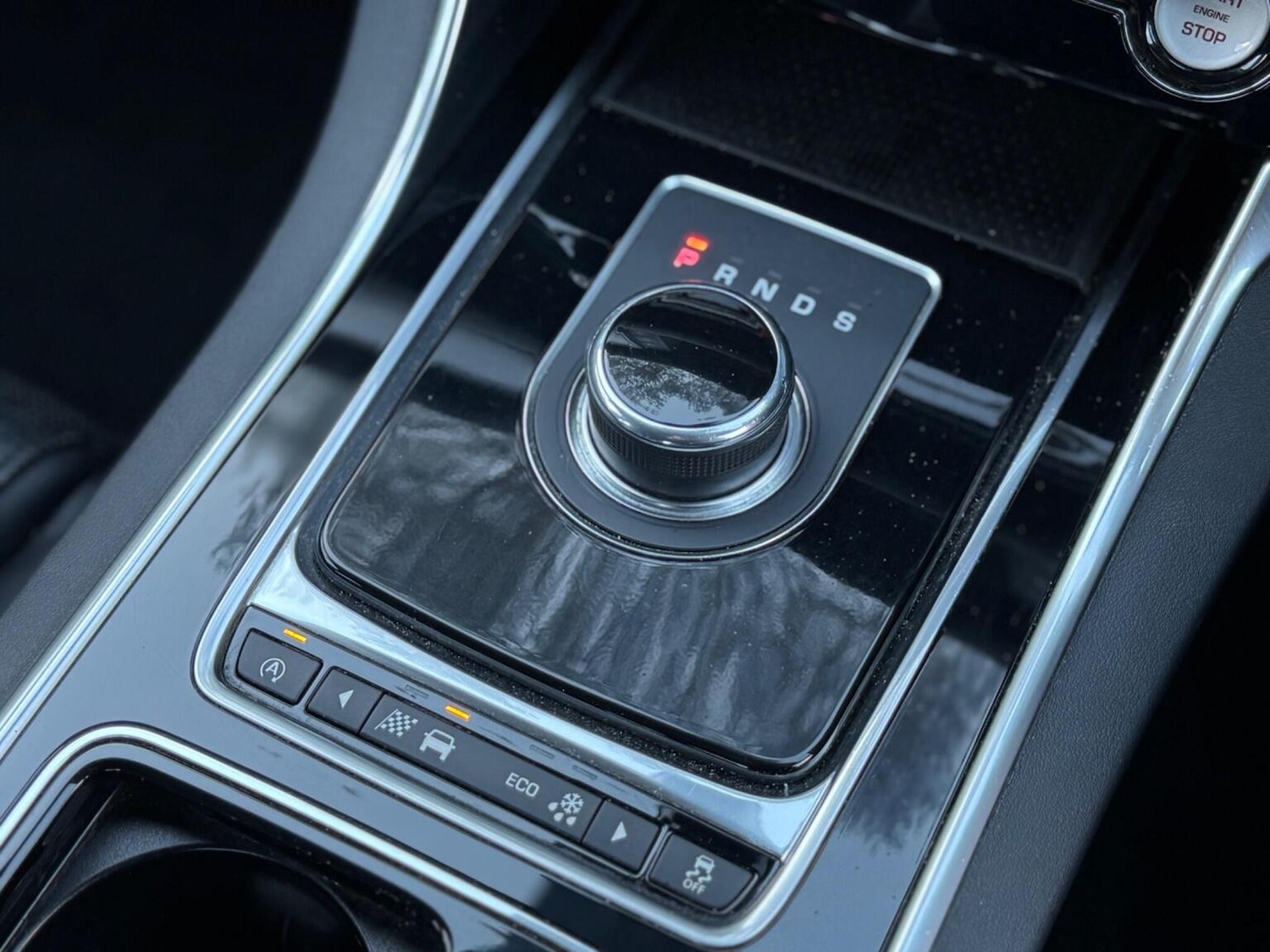 Used Jaguar XF 2016 for sale - 77213378: Photo 31