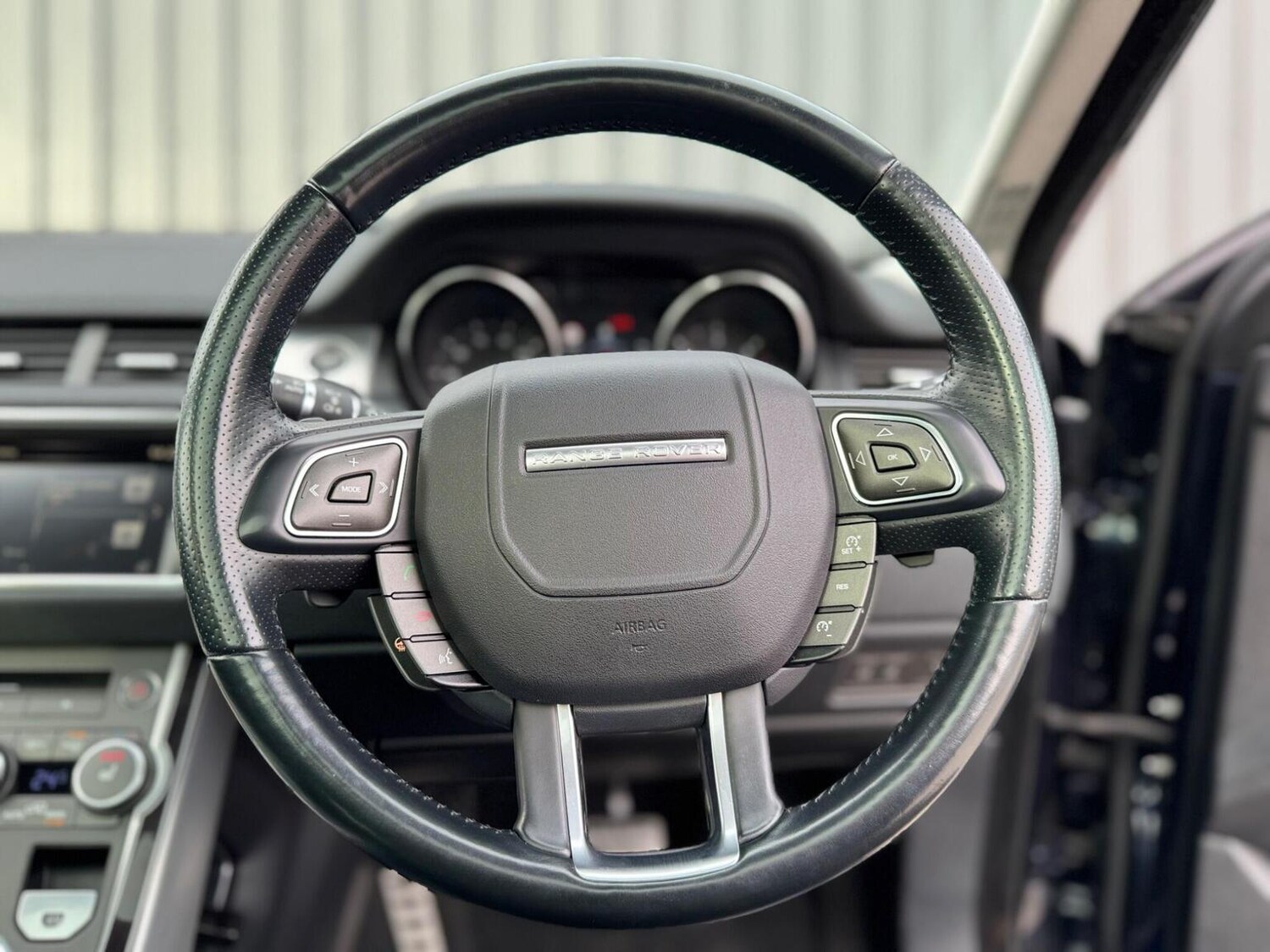 Used Land Rover Range Rover Evoque 2016 for sale - 77590058: Photo 36