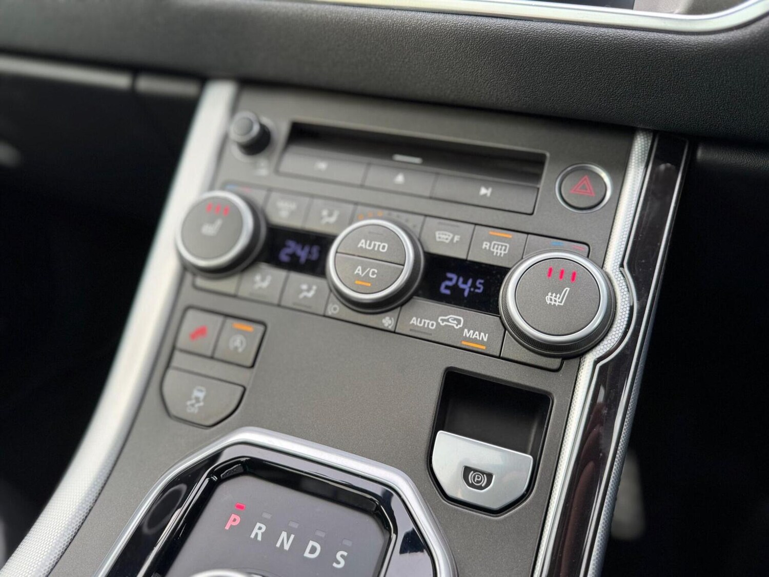 Used Land Rover Range Rover Evoque 2016 for sale - 77590058: Photo 42